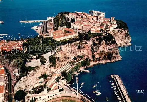 AK / Ansichtskarte Monaco Le Rocher avec le Palais Princier le Musee Oceanographique et la Cathedrale Vue aerienne Monaco