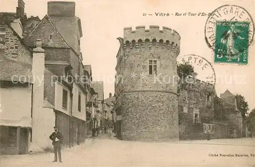 AK / Ansichtskarte Vitre_d_Ille et Vilaine Rue et Tour d En Bas Vitre_d_Ille et Vilaine