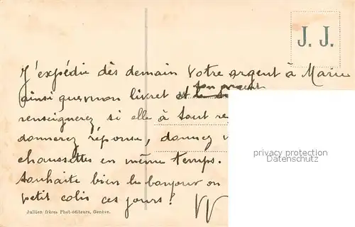 AK / Ansichtskarte Chamonix Ascension perilleuse Passage d une crevasse au Mont Blanc Bergsteiger Gletscher Chamonix