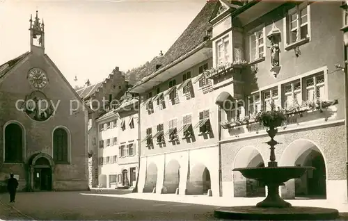 AK / Ansichtskarte Feldkirch_Vorarlberg Marktplatz Brunnen Kirche Feldkirch Vorarlberg