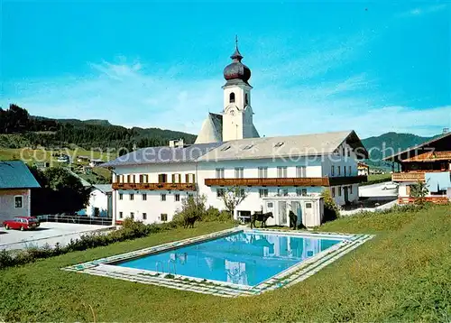 AK / Ansichtskarte Achenkirch Gasthof Post Swimming Pool Blick zur Kirche Achenkirch