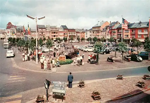 AK / Ansichtskarte Bastogne_Wallonie Place du General Mac Auliffe avec le tank Bastogne_Wallonie