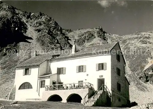 AK / Ansichtskarte Duesseldorferhuette mit Koenig und Ortler Duesseldorferhuette