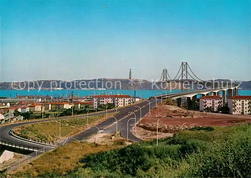 AK / Ansichtskarte Lisboa Ponte Salazar sobre o Tejo Lisboa
