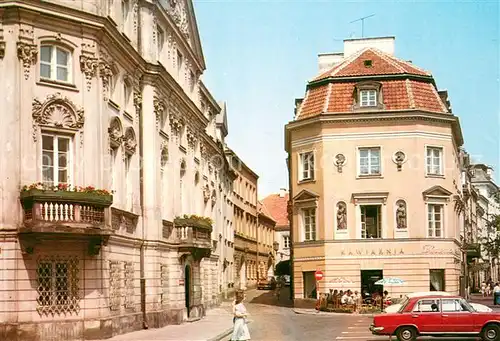 AK / Ansichtskarte Warszawa Motiv Innenstadt Gasse Warszawa