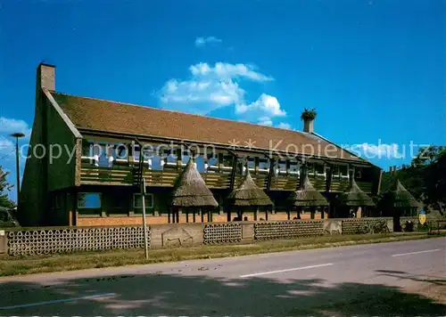 AK / Ansichtskarte Hortobagy Csarda Heideschenke Village Inn Hortobagy