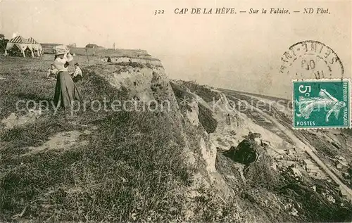 AK / Ansichtskarte Cap_de_la_Heve Sur la falaise Cap_de_la_Heve