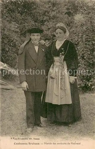 AK / Ansichtskarte Ploermel Maries des environs de Ploermel Costumes Bretons Hochzeitstracht Ploermel