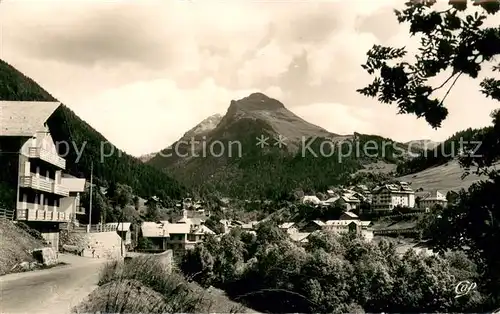 AK / Ansichtskarte Morzine Vue generale et la Pointe de Nion Alpes Francaises Morzine
