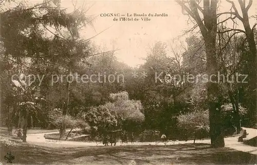 AK / Ansichtskarte Cognac_Charente Bassin du Jardin de l Hotel de Ville 