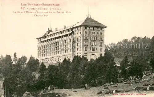 AK / Ansichtskarte Font Romeu Odeillo Via Grand Hotel Font Romeu Odeillo Via
