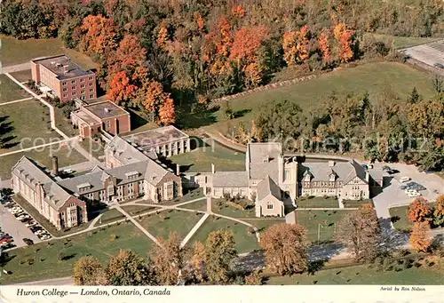 AK / Ansichtskarte London_Ontario Huron College Fliegeraufnahme London Ontario