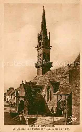 AK / Ansichtskarte Plomodiern Clocher Joli Portail et vieux saints Plomodiern