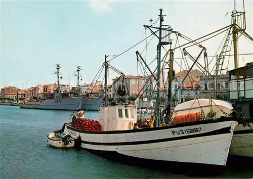 AK / Ansichtskarte Port la Nouvelle Port Bateau de peche Port la Nouvelle