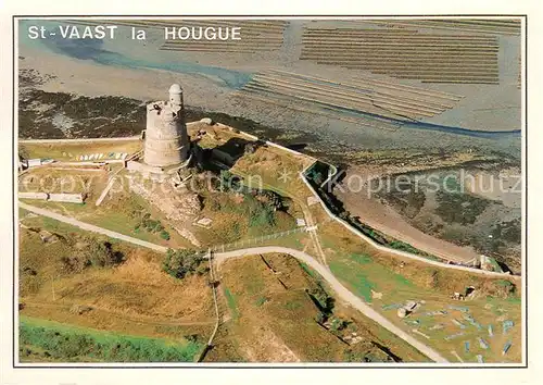 AK / Ansichtskarte Saint Vaast la Hougue Fort de la Hougue Parcs a huitres a maree basse vue aerienne Saint Vaast la Hougue