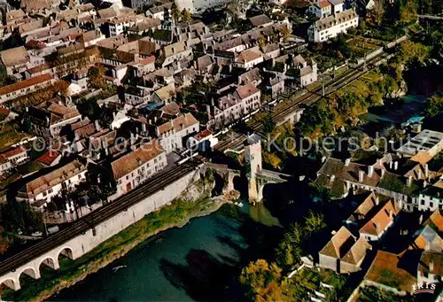AK / Ansichtskarte Orthez Vue aerienne vieux pont sur le Gave de Pau Orthez