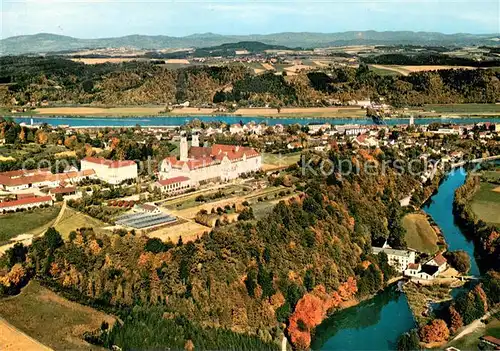 AK / Ansichtskarte Vilshofen_Donau Fliegeraufnahme Vilshofen Donau