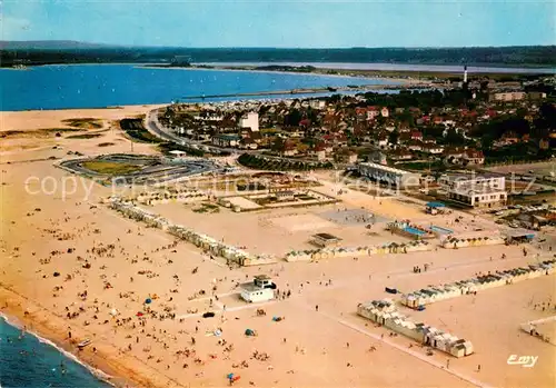 AK / Ansichtskarte Ouistreham La plage et le chenal vue aerienne Ouistreham