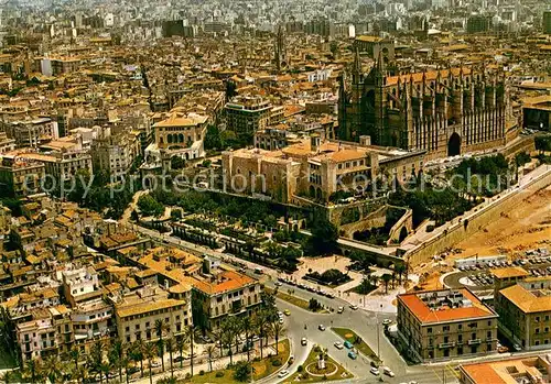 AK / Ansichtskarte Palma_de_Mallorca Catedral siglo XIII Palacio de la Almudaina vista aerea Palma_de_Mallorca