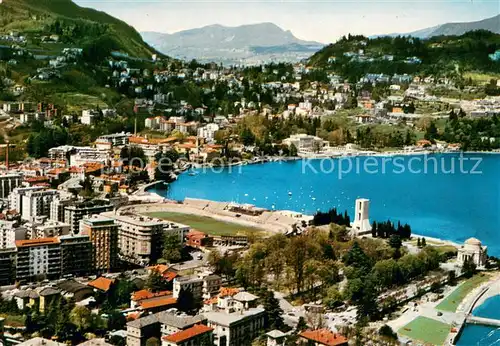 AK / Ansichtskarte Como_Lago_di_Como Veduta aerea con lo Stadio Senigaglia Como_Lago_di_Como