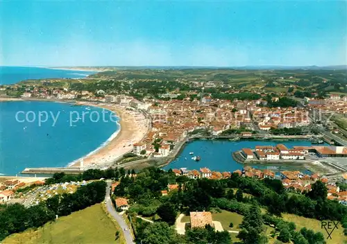 AK / Ansichtskarte Saint Jean de Luz Le port et la plage vue aerienne Saint Jean de Luz