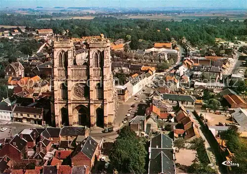 AK / Ansichtskarte Corbie Cathedrale vue aerienne Corbie