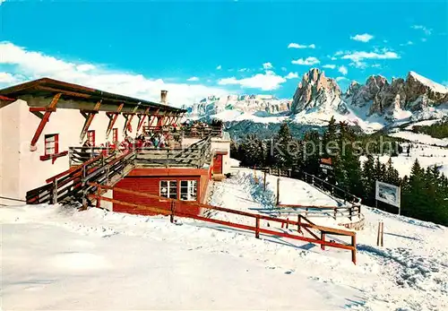 AK / Ansichtskarte Seiseralm_Chiemgau Restaurant zur Seilbahn mit Langkofel Seiseralm Chiemgau