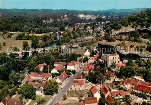 AK / Ansichtskarte Les_Eyzies de Tayac Sireuil Ville Vallee de la Vezere Perspective sur le Grand Roc vue aerienne Les