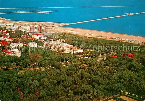 AK / Ansichtskarte Marina_di_Ravenna Complesso Pineta Spiaggia veduta aerea Marina_di_Ravenna