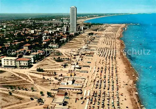 AK / Ansichtskarte Cesenatico Strand Hotels Fliegeraufnahme Cesenatico