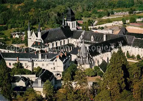 AK / Ansichtskarte Fontevraud l_Abbaye Eglise abbatiale abrite les Tombeaux des Plantagenets Fontevraud l Abbaye