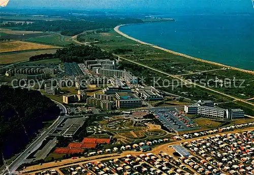 AK / Ansichtskarte Weissenhaeuser_Strand Ferienresort Campingplatz Ostsee Fliegeraufnahme Weissenhaeuser_Strand