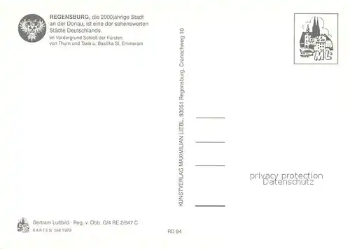 AK / Ansichtskarte Regensburg Schloss der Fuersten von Thurn und Taxis Basilika St. Emmeram Fliegeraufnahme Regensburg