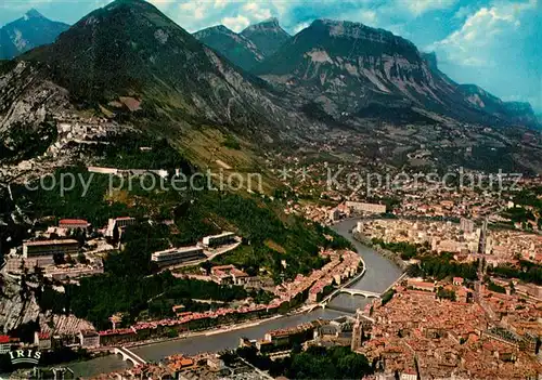 AK / Ansichtskarte Grenoble Vue aerienne Le vieux Grenoble La Tronche La Bastille Le Saint Eynard Grenoble