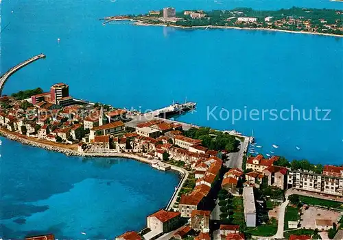 AK / Ansichtskarte Umag_Umago_Istrien Halbinsel Altstadt Fliegeraufnahme Umag_Umago_Istrien
