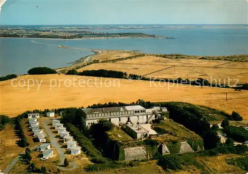 AK / Ansichtskarte Port des Barques Ile Madame ancien fort vue aerienne Port des Barques