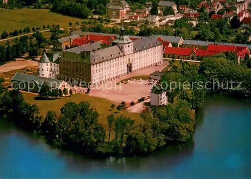 AK / Ansichtskarte Schleswig_Schlei Schloss Gottorf mit Burgsee Fliegeraufnahme Schleswig_Schlei