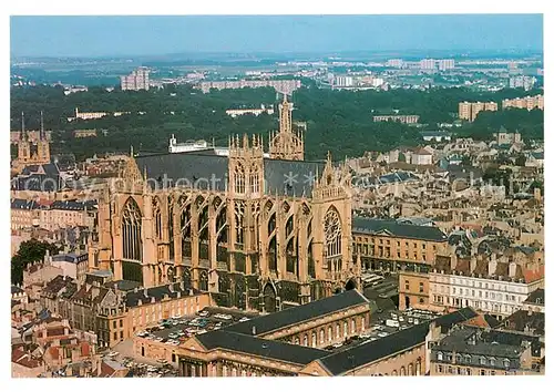 AK / Ansichtskarte Metz_Moselle Cathedrale Saint Etienne vue aerienne Metz_Moselle