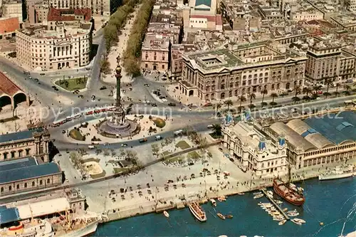AK / Ansichtskarte Barcelona_Cataluna Vista aerea de la Puerta de la Paz Barcelona Cataluna