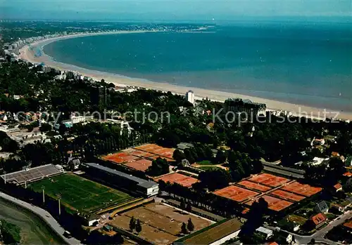 AK / Ansichtskarte La_Baule_sur_Mer Le centre equestre les tennis lHermitage et la Baie de la Baule La_Baule_sur_Mer