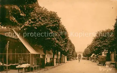 AK / Ansichtskarte Rochefort_Charente Maritime Rue de l Arsenal Rochefort