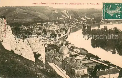 AK / Ansichtskarte Le_Petit_Andely Vue densemble sur Chateau Gaillard et le Petit Andely Le_Petit_Andely