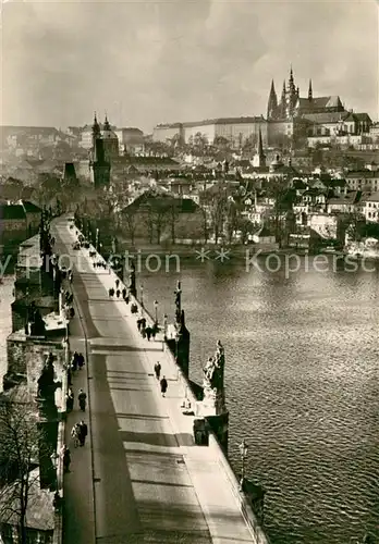 AK / Ansichtskarte Praha_Prahy_Prague Prager Burg und Karlsbruecke Praha_Prahy_Prague