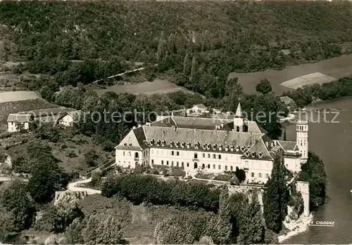 AK / Ansichtskarte Lac_du_Bourget du Lac_Savoie_Le Abbaye dHautecombe Vue aerienne 