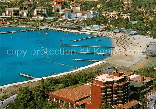 AK / Ansichtskarte Portorose_Istrien Fliegeraufnahme mit Strand und Hafen Portorose_Istrien