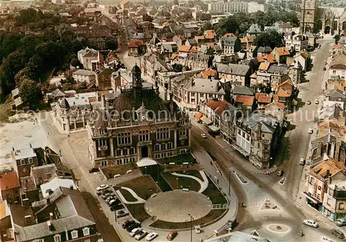 AK / Ansichtskarte Rethel_Ardennes Place de la Republique Hotel de Ville vue aerienne Rethel Ardennes