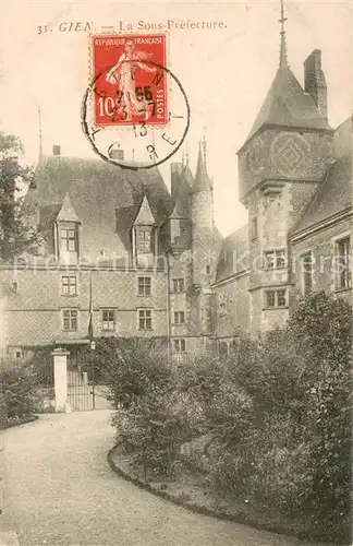 AK / Ansichtskarte Gien Sous Prefecture Gien