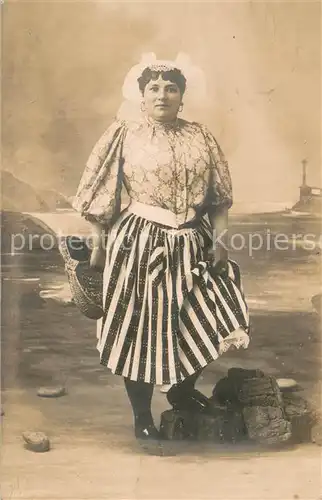 AK / Ansichtskarte Les_Sables d_Olonne Sur le Remblai Les_Sables d_Olonne