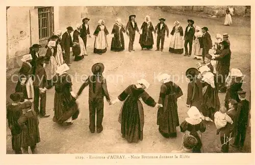 AK / Ansichtskarte Auray Noce Bretonne dansant la Ridee Auray