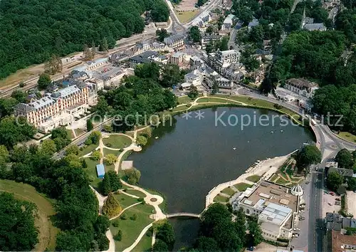 AK / Ansichtskarte Bagnoles de l_Orne Vue aerienne generale La plus importante station thermale Bagnoles de l_Orne